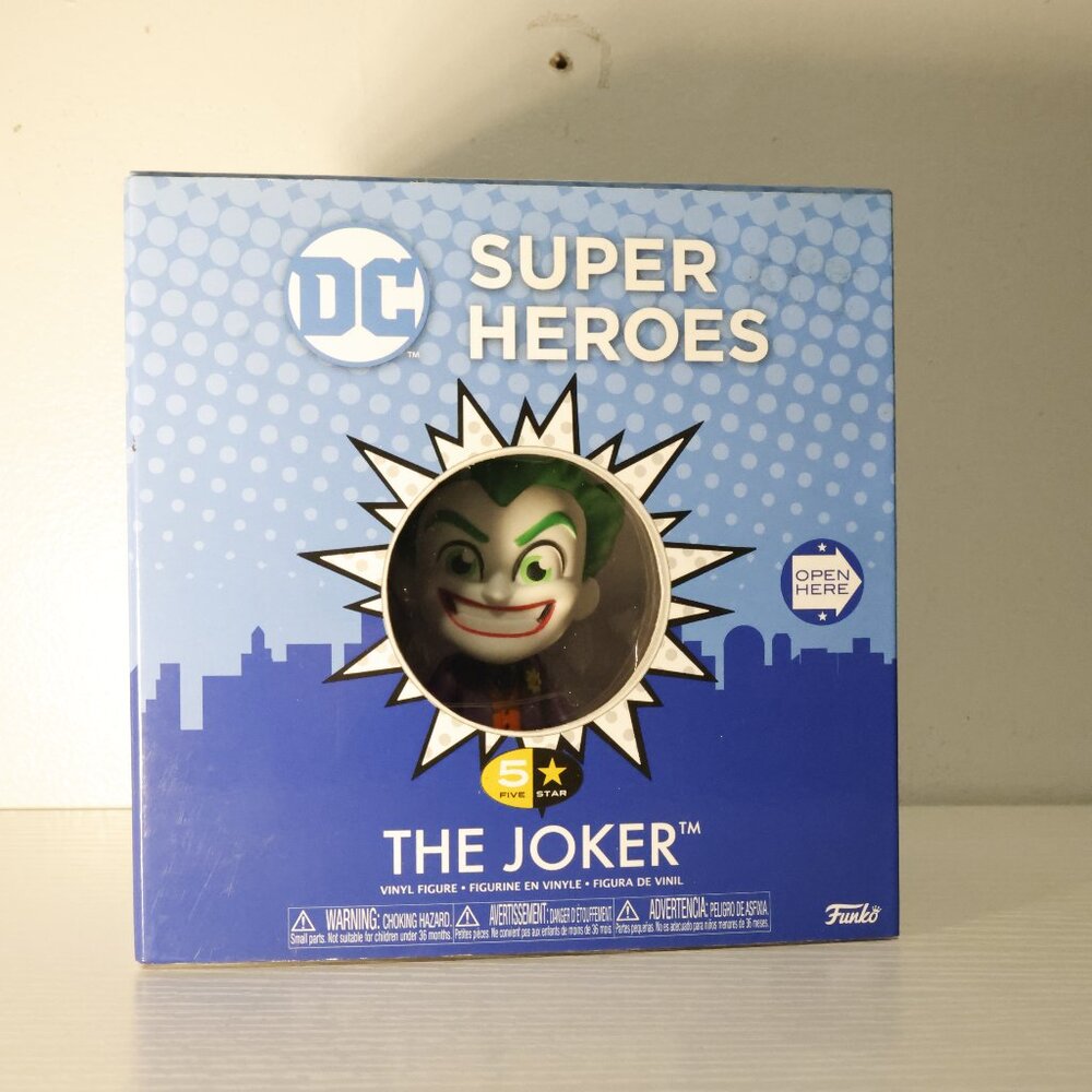 Funko 5 Star: DC Comics - The Joker Vinyl Figure With Accessories Sealed